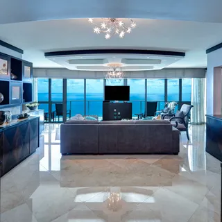 Images by Christine Alfaro